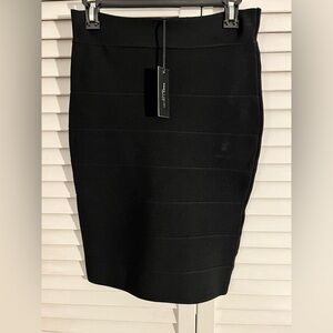 HALF OFF Romeo & Juliet NWT Knit Black Skirt
